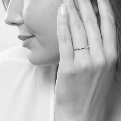 Alliance Demi Jonc Classique Or Jaune -Bijouterie Pas Chère B3AMJW00U4 model0