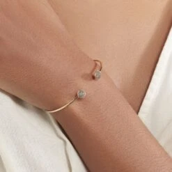 Bracelet Jonc Eryne Or Jaune -Bijouterie Pas Chère B3BFJW0948 model1