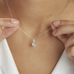 Collier Clothilde Or Blanc Topaze Et Oxyde De Zirconium -Bijouterie Pas Chère B3CFBTB505 model1