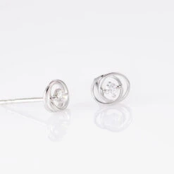 Boucles D'oreilles Puces Nid Amour Or Blanc Diamant -Bijouterie Pas Chère B3OFBDW038 view2