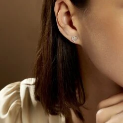 Boucles D'oreilles Puces Daria Cœur Or Blanc Oxyde De Zirconium -Bijouterie Pas Chère B3OFBZW581 model0