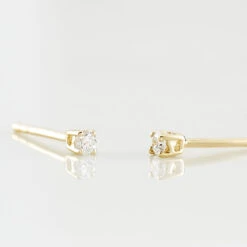 Boucles D'oreilles Puces Victoria Or Jaune Diamant 6 Boucles D'oreilles Puces Victoria Or Jaune Diamant -Bijouterie Pas Chère B3OFJDW407 view2