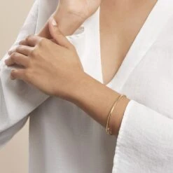 Bracelet Jonc Or Jaune Cynthia -Bijouterie Pas Chère B7BFJW00K5 model0