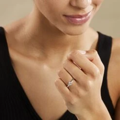 Bague Solitaire Natalia Or Blanc Diamant Synthetique -Bijouterie Pas Chère B7DFBJW063 model0