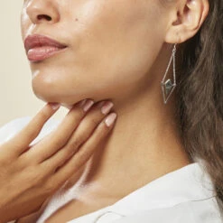 Boucles D'oreilles Pendantes Tylee Argent Blanc -Bijouterie Pas Chère FAOFBW00Q7 model0