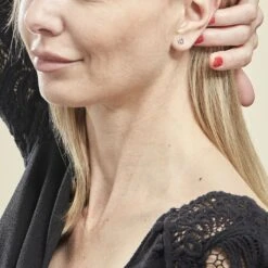 Boucles D'oreilles Puces Eve Argent Blanc Oxyde De Zirconium -Bijouterie Pas Chère FAOFBZW0K3 model0